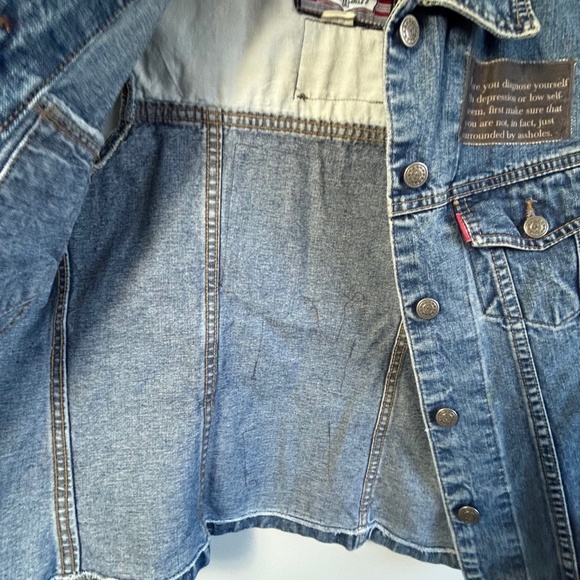 Vintage CRN-F3 unique denim vest, music, guitar appliqués size XS - Picture 11 of 14